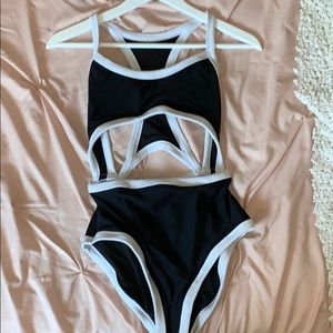 Aerie Pop Cut Out One Piece Swimsuit